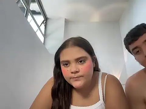 ImNovaSkye online show from February 17, 7:09 pm