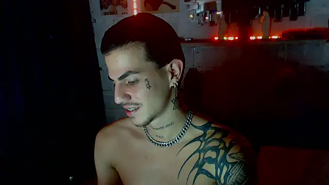 paul-mendezx online show from February 7, 6:11 pm