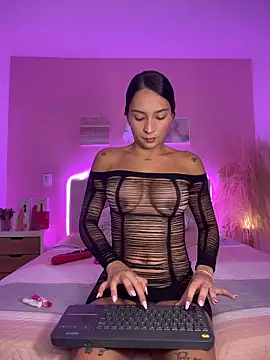 SofiaSiren online show from February 28, 2:01 am