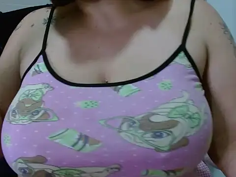 sendy VeryDirty online show from February 17, 8:15 pm