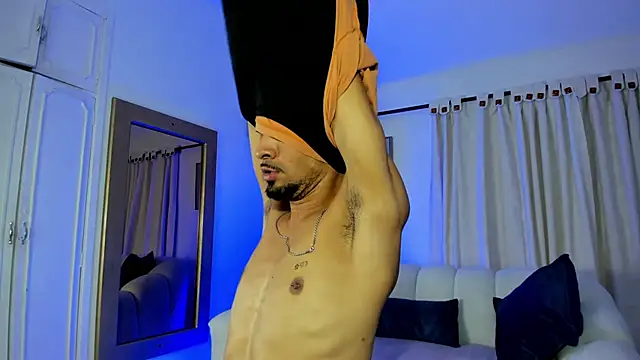 neyder sanz online show from February 10, 3:54 am