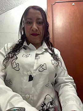 Snapshot of Ximena_firee chatting on February 26, 11:53 am Ximena firee online show from February 26, 11:53 am