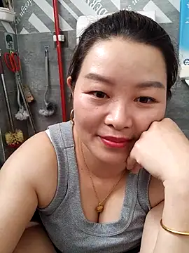 Jennie dogy online show from May 18, 1:13 am