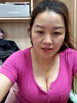 Jennie dogy online show from May 20, 2:23 pm