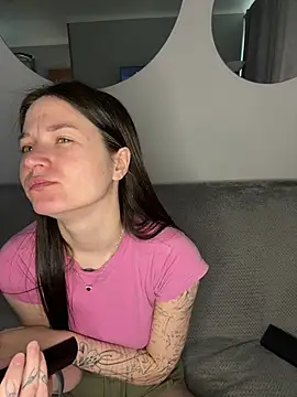 Snapshot of chilhorny chatting on February 28, 4:46 am chilhorny online show from February 28, 4:46 am