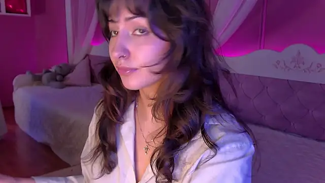 AngelaCox online show from March 31, 6:14 am