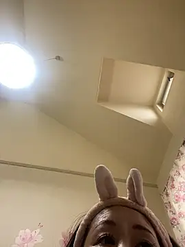 Snapshot of Nokaze-LOVE chatting on February 17, 6:32 am Nokaze-LOVE online show from February 17, 6:32 am