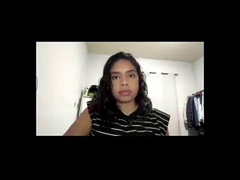 Snapshot of NenaDempster chatting on March 4, 1:33 am NenaDempster online show from March 4, 1:33 am