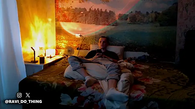 ravi olle online show from August 6, 3:47 pm