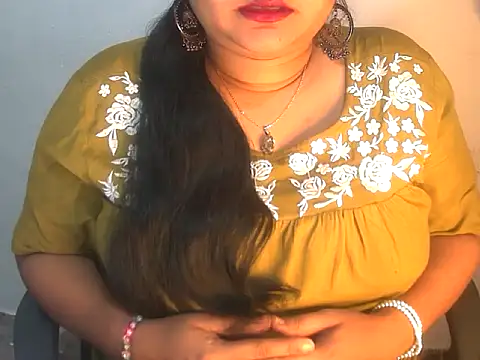 Snapshot of Saniya_K2 chatting on February 4, 4:35 pm Saniya K2 online show from February 4, 4:35 pm