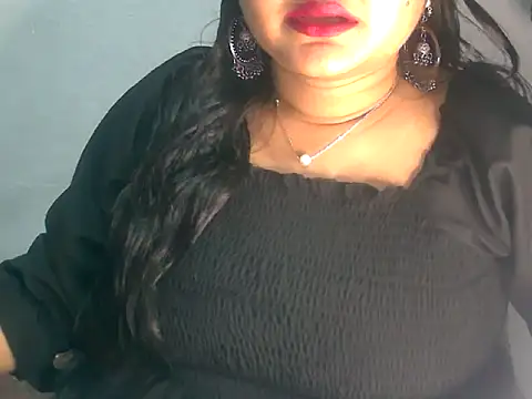 Snapshot of Saniya_K2 chatting on February 25, 5:22 pm Saniya K2 online show from February 25, 5:22 pm