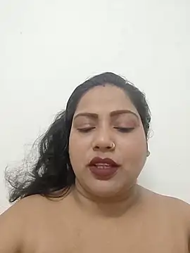 Snapshot of Indian_AngelPriyanka123 chatting on May 20, 7:53 pm Indian AngelPriyanka123 online show from May 20, 7:53 pm