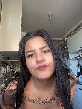 Snapshot of isapacheco69 chatting on July 1, 1:24 pm isapacheco69 online show from July 1, 1:24 pm