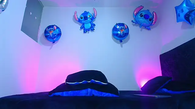 sooe fox online show from February 8, 4:16 am