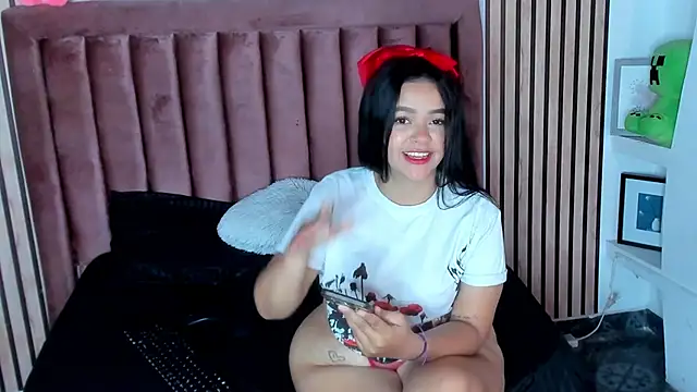 Imtokio  online show from April 8, 8:20 pm