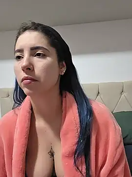 damamascarada online show from May 21, 6:37 pm