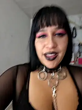 valen ros online show from June 2, 12:12 am
