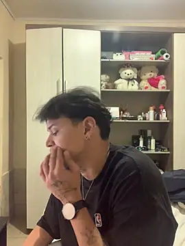 Snapshot of seucasal chatting on June 25, 8:57 pm seucasal online show from June 25, 8:57 pm