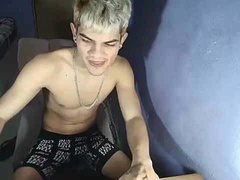 Snapshot of Jesshot_bigcock20cm chatting on February 11, 10:09 am Jesshot bigcock20cm online show from February 11, 10:09 am