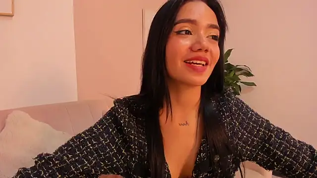 Snapshot of Mila_jenner chatting on February 26, 12:42 am Mila jenner online show from February 26, 12:42 am