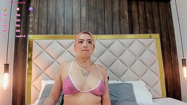 samanthaa rosee   online show from February 14, 4:09 am