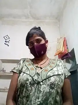 Snapshot of Dipti_thakur chatting on February 28, 11:39 pm Dipti thakur online show from February 28, 11:39 pm