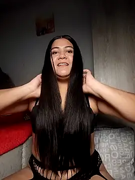 Snapshot of marilush chatting on February 11, 2:16 am marilush online show from February 11, 2:16 am