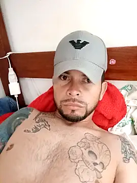 Snapshot of Branquinho-k chatting on February 9, 10:58 pm Branquinho-k online show from February 9, 10:58 pm