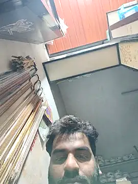 wildboyheart online show from February 6, 4:17 am