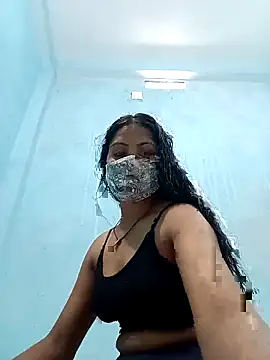 Snapshot of hotcoolcool2 chatting on March 15, 4:29 am hotcoolcool2 online show from March 15, 4:29 am