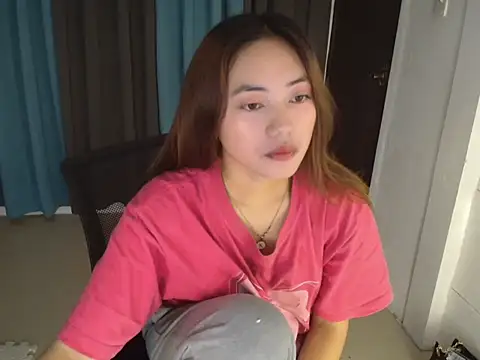 Snapshot of babydenxx69 chatting on February 18, 3:13 am babydenxx69 online show from February 18, 3:13 am