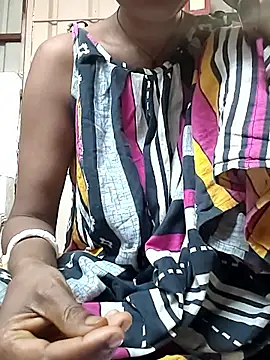 Sweet-runi online show from April 2, 3:04 am