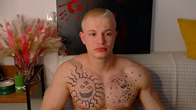 SterlingNoir online show from February 27, 11:43 am