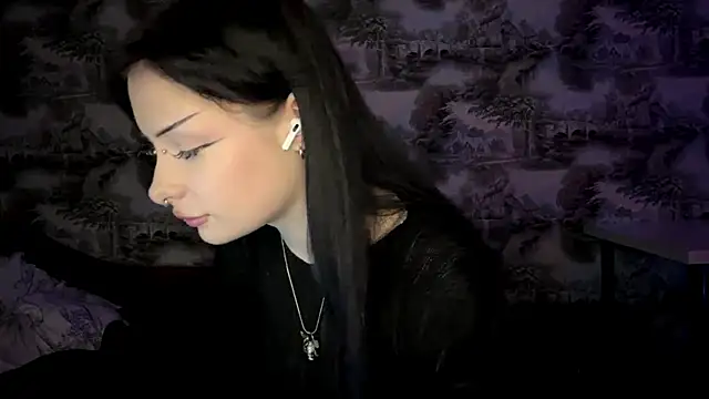 Snapshot of annicefeel chatting on February 21, 11:06 pm annicefeel online show from February 21, 11:06 pm