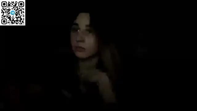 Snapshot of LovelySilk_63 chatting on February 26, 8:52 pm LovelySilk 63 online show from February 26, 8:52 pm