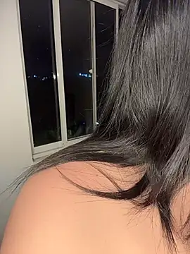 Snapshot of kloe_sexxxy chatting on February 28, 12:44 am kloe sexxxy online show from February 28, 12:44 am