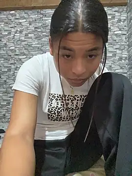 Romie rous online show from May 22, 4:56 pm