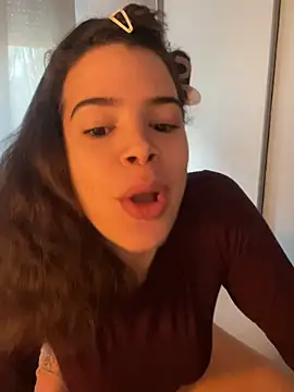 Brigitte01 online show from March 22, 6:00 pm