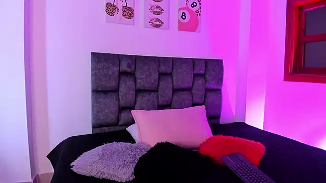 Madison Rosee online show from March 21, 6:22 pm