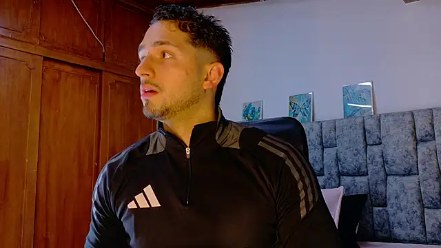 Snapshot of NICK_MOSS_ chatting on March 3, 10:54 am NICK MOSS online show from March 3, 10:54 am