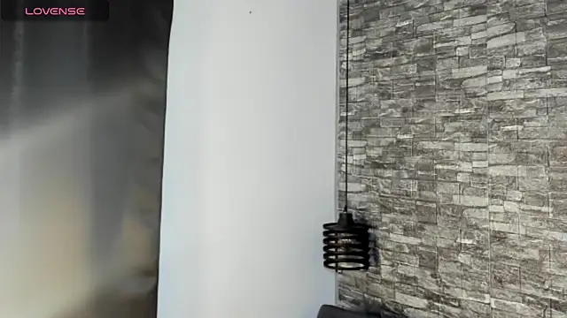 Snapshot of ASHLEY_COLLINS1 chatting on February 23, 12:46 pm ASHLEY COLLINS1 online show from February 23, 12:46 pm