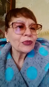 SophieBurns online show from March 10, 10:42 am