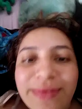 MajoArias online show from April 8, 3:17 am