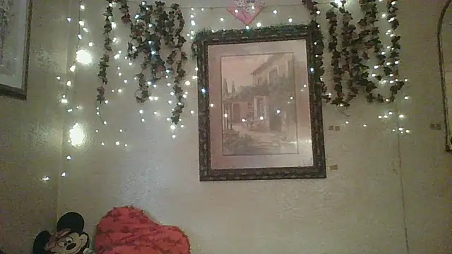 sillymillie4 online show from February 11, 4:56 pm