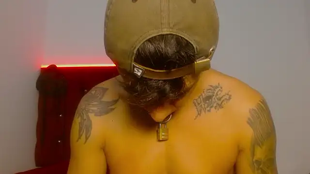 SkinnyDevil12 online show from March 2, 4:14 am