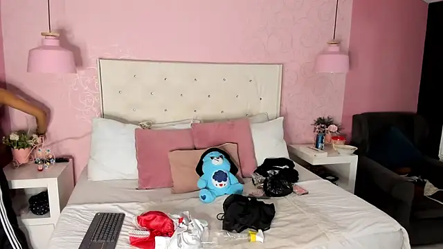 GaiaMonet online show from February 21, 8:21 pm