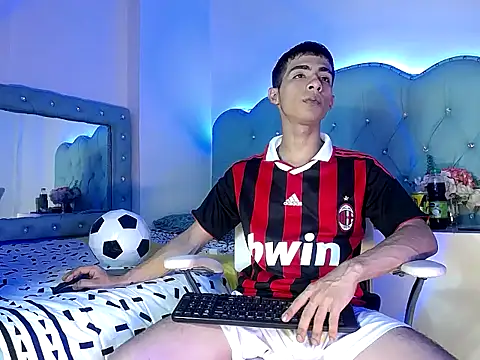 Snapshot of Apolo_Richards chatting on February 26, 8:30 pm Apolo Richards online show from February 26, 8:30 pm