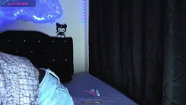  darkcandy online show from March 19, 12:36 am