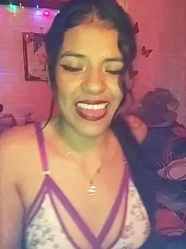 Snapshot of lorenita1616 chatting on February 27, 6:13 am lorenita1616 online show from February 27, 6:13 am