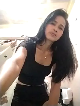 sweet maxine44 online show from March 22, 9:29 pm